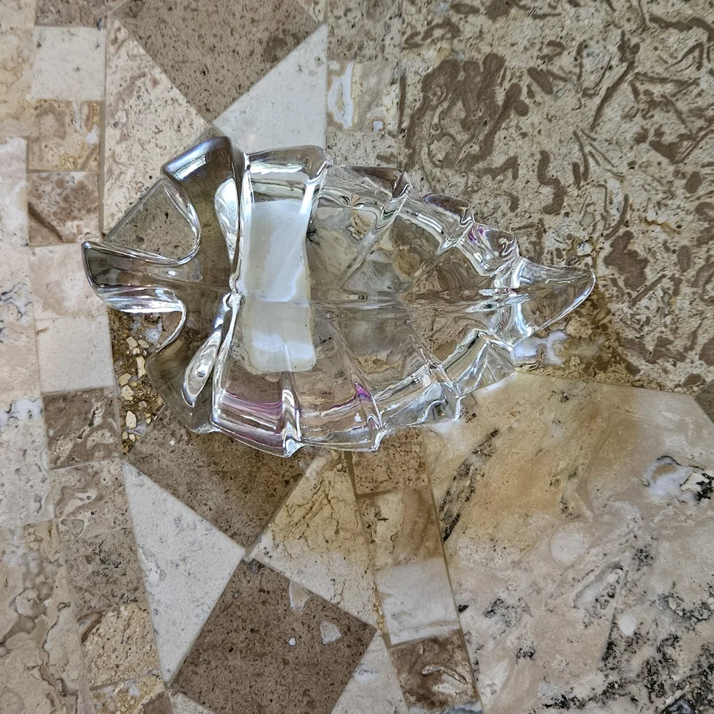 Crystal Clear Industries 24% Hand Cut Lead Crystal Leaf Trinket Dish Fall Autumn